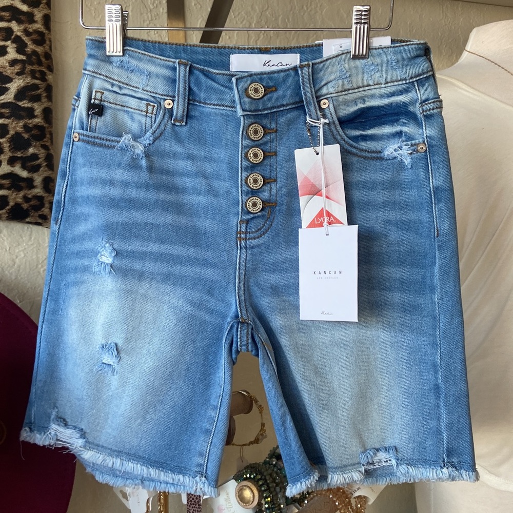 Kan Can Shorts